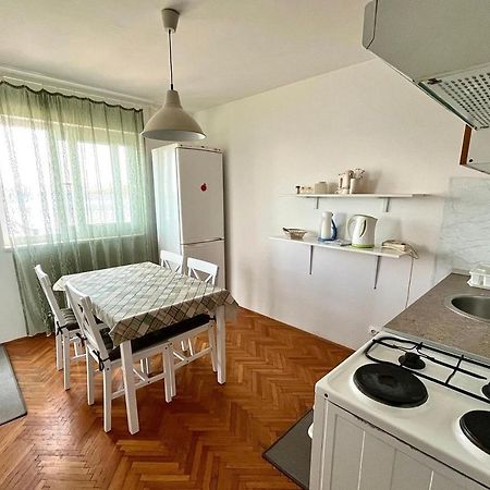 Apartments By The Sea Maslinica, Solta - 774 Grohote Exterior photo